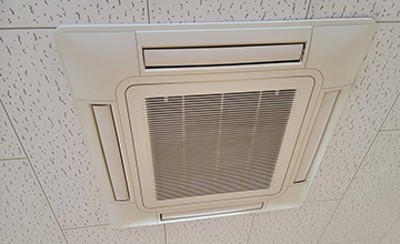 天井埋込エアコンのクリーニング